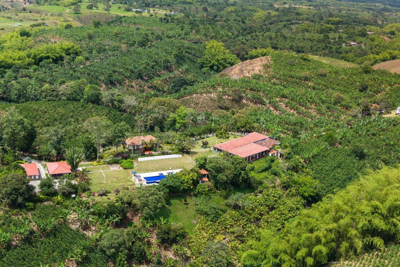 Finca Hotel Los Girasoles Montenegro Zewnętrze zdjęcie