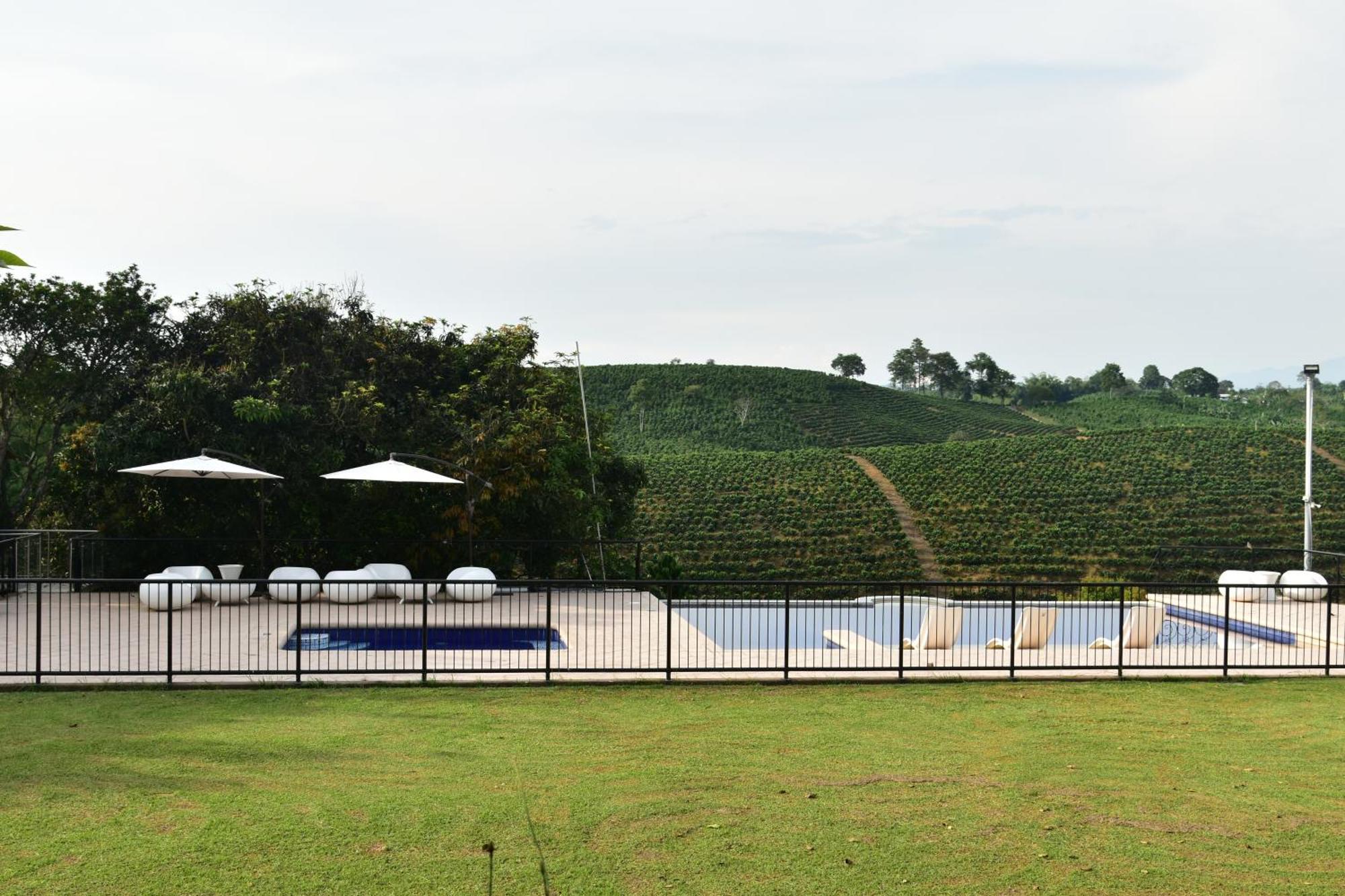 Finca Hotel Los Girasoles Montenegro Zewnętrze zdjęcie
